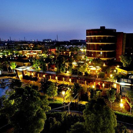 Suzhou Phoenix Hotspring Resort Zhangjiagang Exterior photo